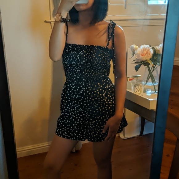 Friends + Lovers Romper - Picture 4 of 5